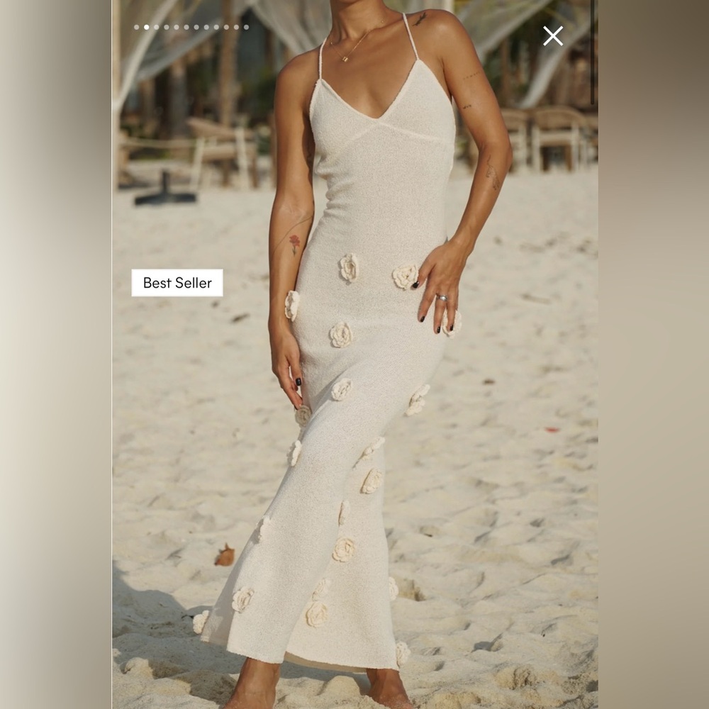 NWT Meshki Knit Maxi Dress w/ Flowers - Color Nude - Size Medium